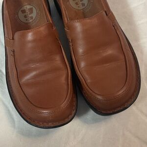 Merrell Women's Brown Slip-On Leather Mules